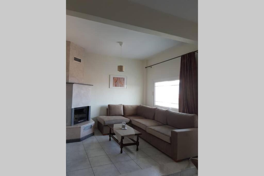 ~Melhouse~ Next To The Sea, Spacious, Bright Olympiada Exterior foto